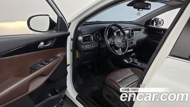 Kia Sorento 2015 — photo 13