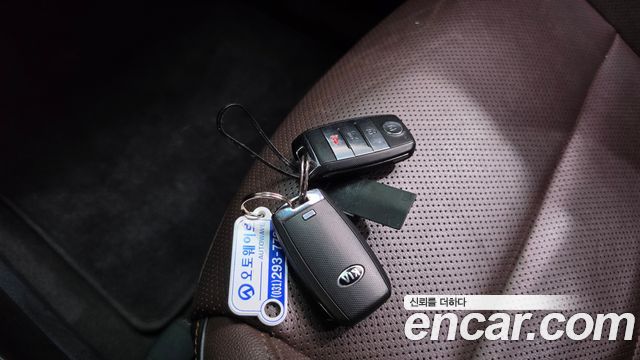 Kia Sorento 2015 — photo 21
