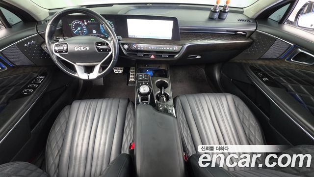 Kia K8 2023 — photo 10