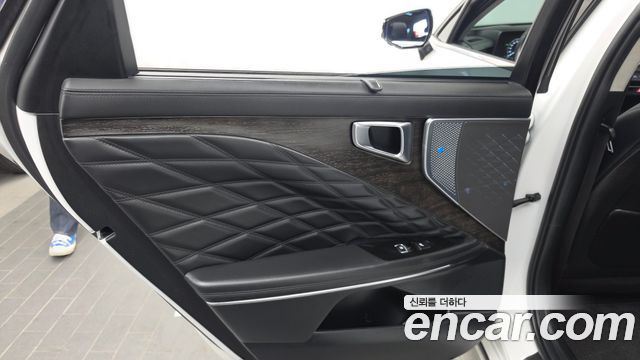 Kia K8 2023 — photo 15
