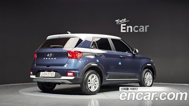 Hyundai Venue 2020 — photo 2