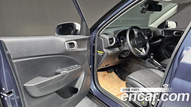 Hyundai Venue 2020 — photo 13