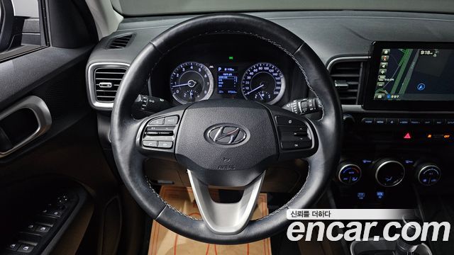 Hyundai Venue 2020 — photo 19