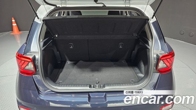 Hyundai Venue 2020 — photo 26