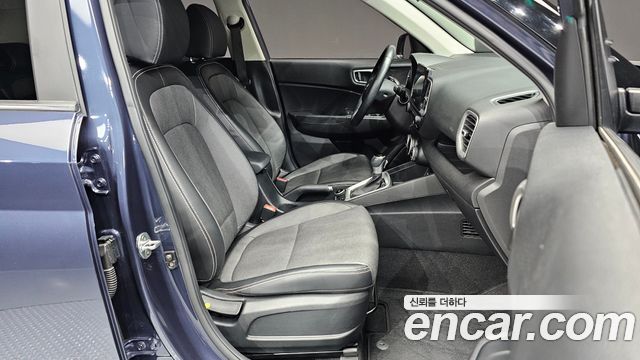 Hyundai Venue 2020 — photo 16