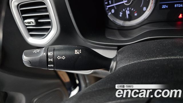 Hyundai Venue 2020 — photo 27