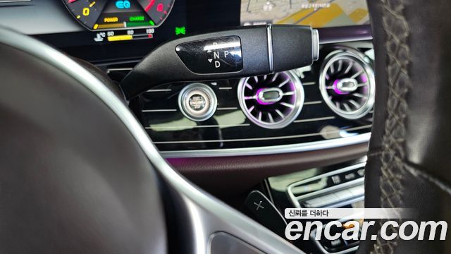 Mercedes-Benz CLS-Class 2019 — photo 12