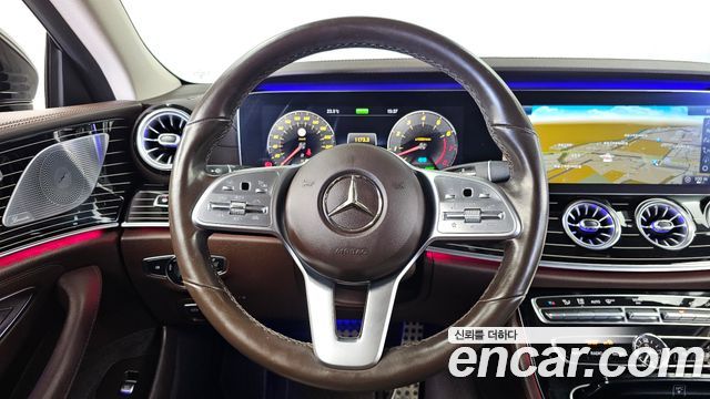 Mercedes-Benz CLS-Class 2019 — photo 19
