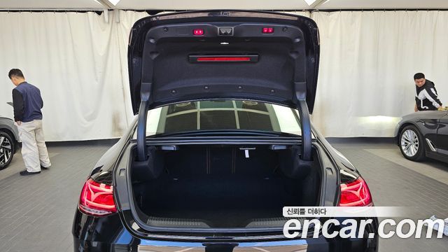 Mercedes-Benz CLS-Class 2019 — photo 26