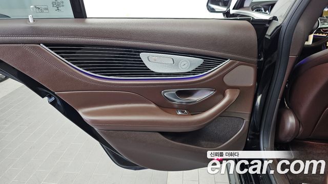 Mercedes-Benz CLS-Class 2019 — photo 15