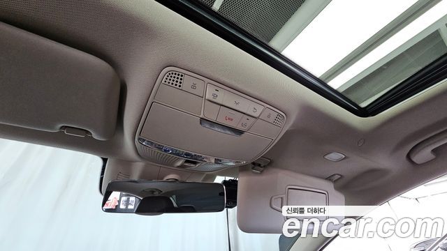 Mercedes-Benz CLS-Class 2019 — photo 28