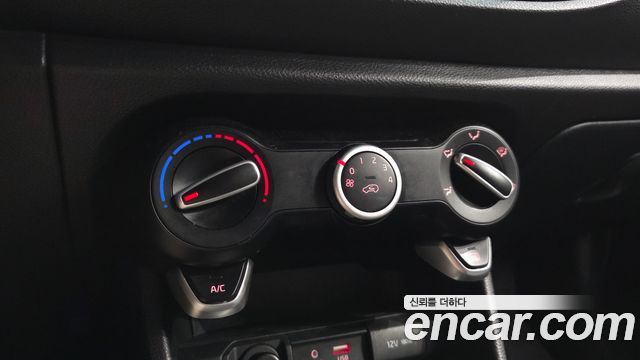 Kia morning 2018 — photo 23