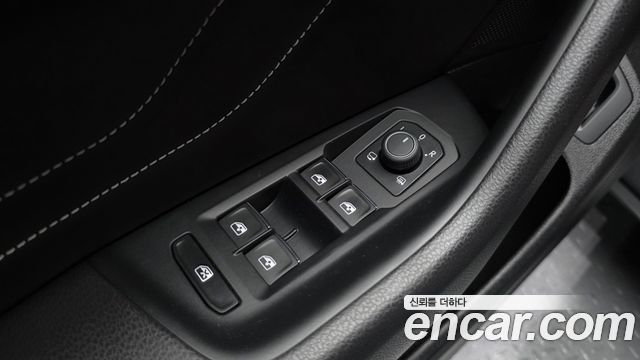 Volkswagen Passat 2021 — photo 27