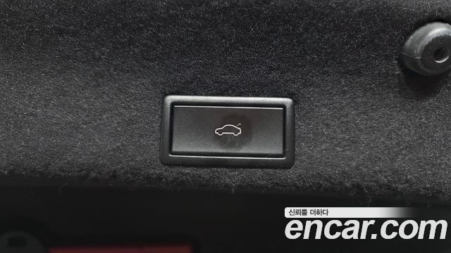 Volkswagen Passat 2021 — photo 29