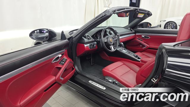 Porsche 718 2024 — photo 13