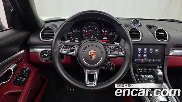 Porsche 718 2024 — photo 19