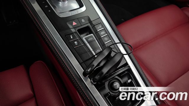 Porsche 718 2024 — photo 24