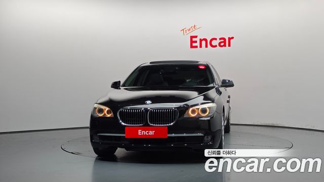 BMW 7-Series 2012 — photo 3