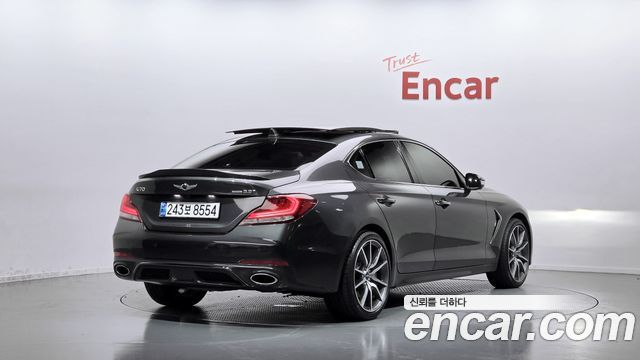 Genesis G70 2018 — photo 2