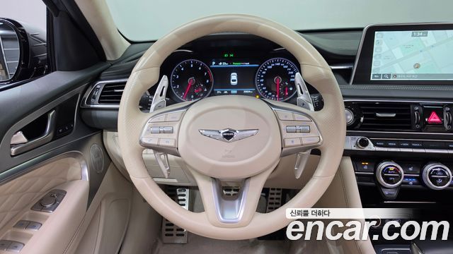 Genesis G70 2018 — photo 19