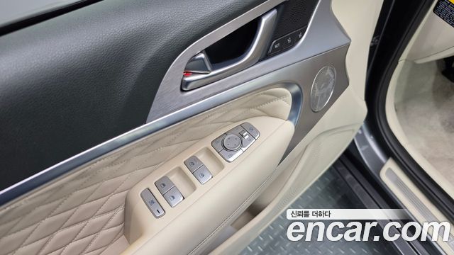 Genesis G70 2018 — photo 26