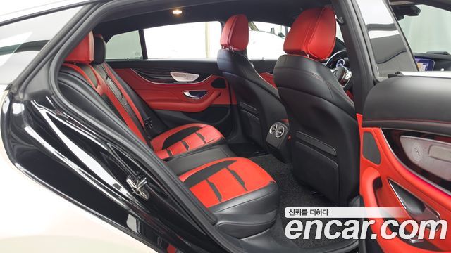 Mercedes-Benz AMG GT 2020 — photo 12
