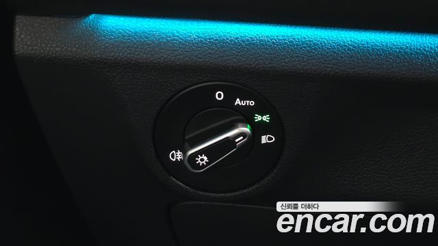 Volkswagen Jetta 2023 — photo 31