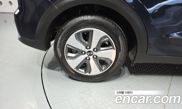 Kia Niro 2017 — photo 5