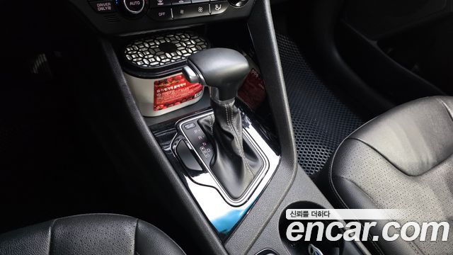 Kia Niro 2017 — photo 12