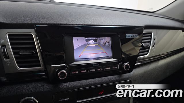 Kia Niro 2017 — photo 20