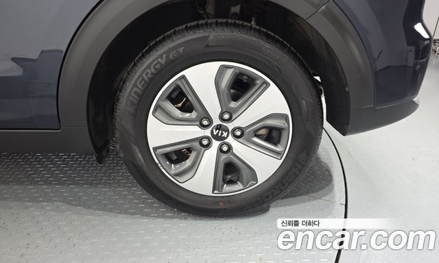 Kia Niro 2017 — photo 7