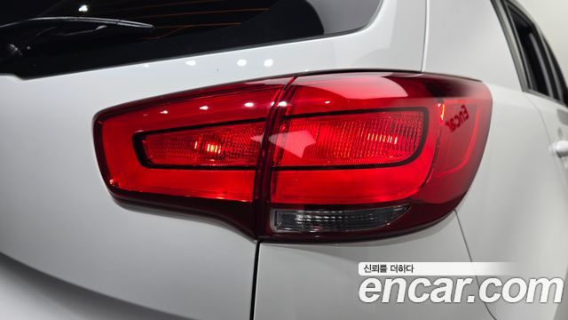 Kia Sportage 2014 — photo 9