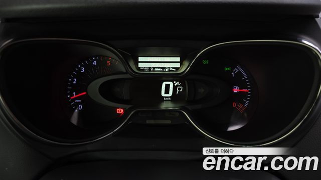 Renault Korea QM3 2019 — photo 11