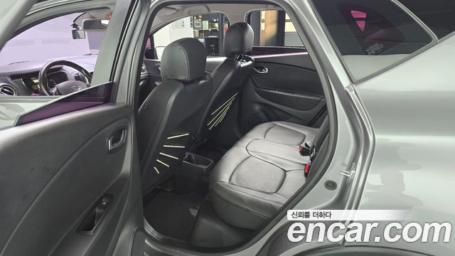 Renault Korea QM3 2019 — photo 17