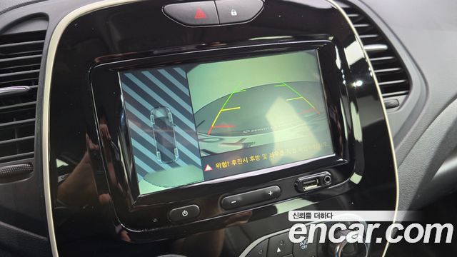 Renault Korea QM3 2019 — photo 20