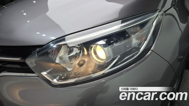 Renault Korea QM3 2019 — photo 8