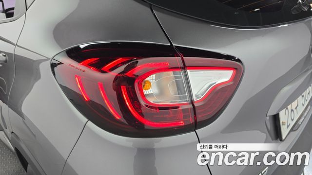 Renault Korea QM3 2019 — photo 9