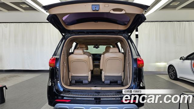 Kia Canival 2016 — photo 20