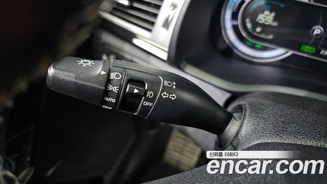 Kia Niro 2017 — photo 24