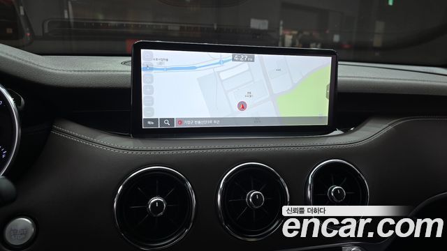 Kia Stinger 2023 — photo 26