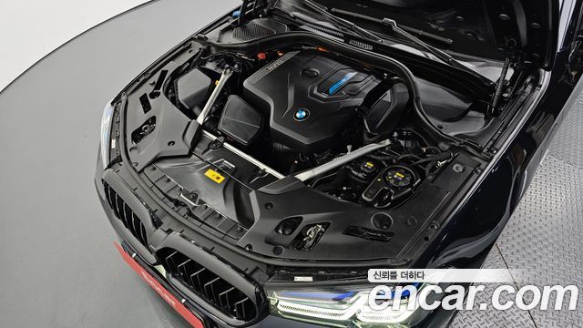 BMW 5-Series 2022 — photo 6