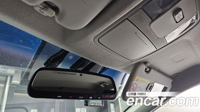 Kia K3 2022 — photo 24