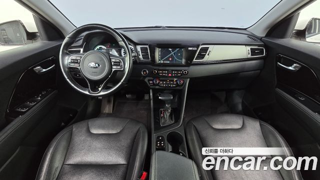 Kia Niro 2018 — photo 7