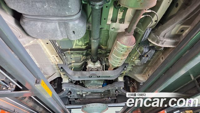 Hyundai Starex 2021 — photo 17