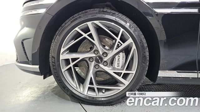 Genesis G90 2023 — photo 5