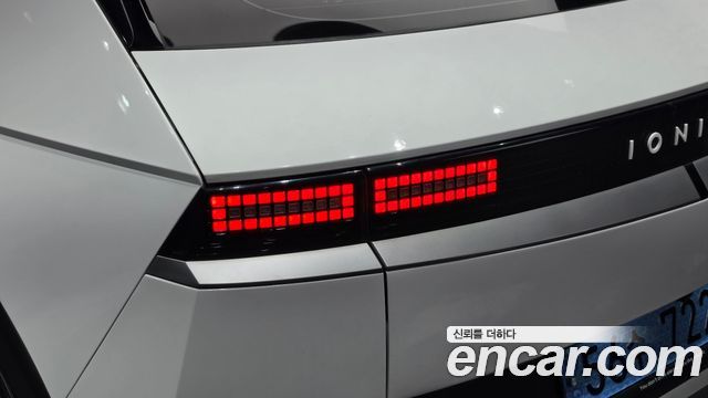 Hyundai Ioniq5 2022 — photo 9