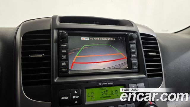 Kia Canival 2013 — photo 20