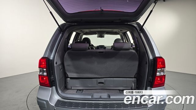 Kia Canival 2013 — photo 26