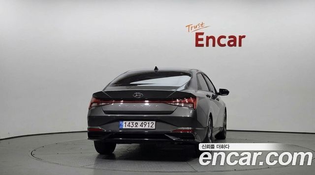 Hyundai AVANTE 2023 — photo 4