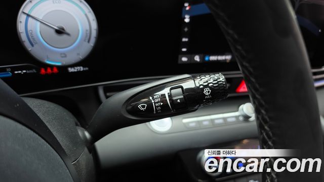 Hyundai AVANTE 2023 — photo 28
